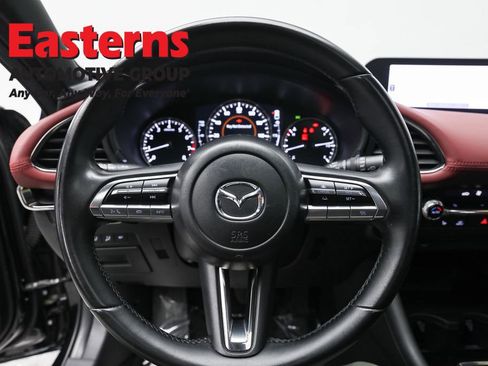 Used 2021 MAZDA MAZDA3 s image 10