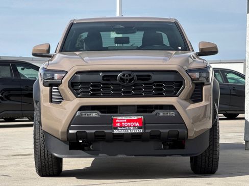 New 2026 Toyota Tacoma TRD Sport image 5