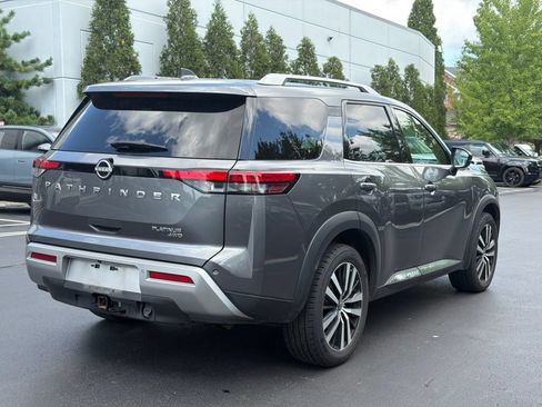 Used 2023 Nissan Pathfinder Platinum AWD/4WD image 5