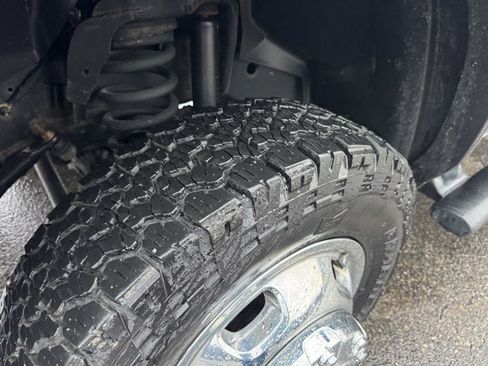 Used 2022 RAM 3500 Tradesman image 12