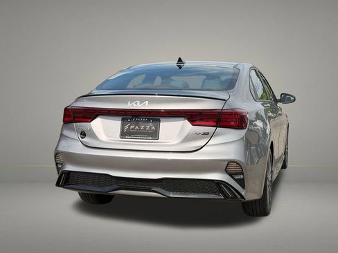 Used 2023 Kia Forte GT-Line FWD image 5
