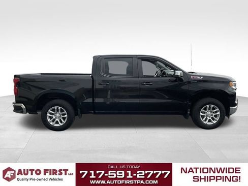 Used 2024 Chevrolet Silverado 1500 LT w/ Z71 Off-Road Package AWD/4WD image 3
