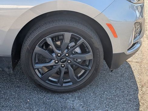 Used 2024 Chevrolet Equinox RS w/ RS Leather Package image 11