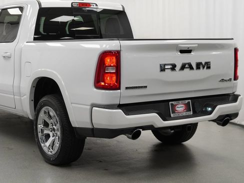 Used 2025 RAM 1500 Big Horn AWD/4WD image 13