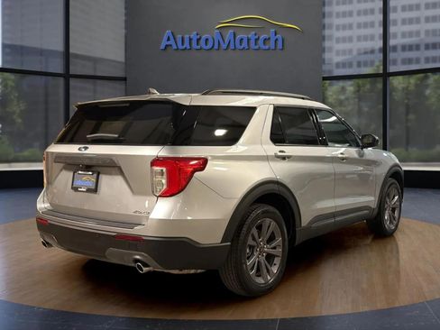 Used 2023 Ford Explorer XLT w/ Equipment Group 202A image 11