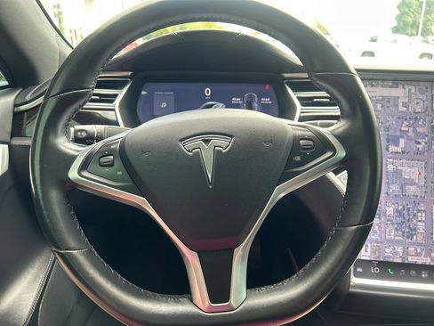 Used 2018 Tesla Model S 75D AWD/4WD image 18