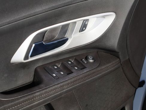 Used 2017 Chevrolet Equinox LS image 18