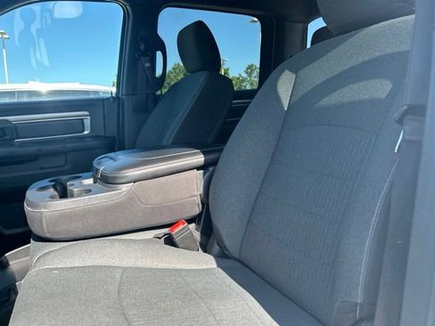 Used 2024 RAM 1500 Warlock RWD image 30