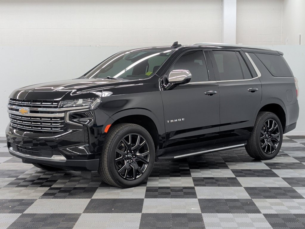 Used 2023 Chevrolet Tahoe Premier AWD/4WD image 3
