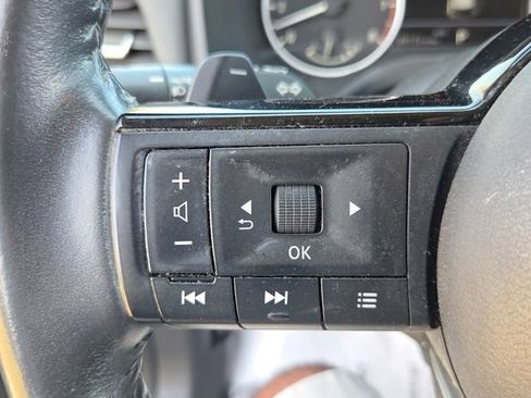 Used 2022 Nissan Rogue SL image 23