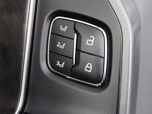 Used 2023 Ford F150 Lariat w/ Trailer Tow Package AWD/4WD image 14