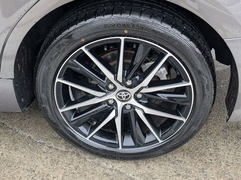 Used 2022 Toyota Camry SE image 23