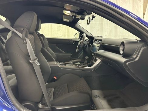 Used 2025 Toyota GR86 image 43