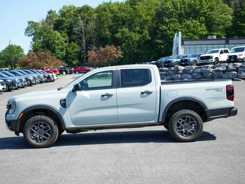 Used 2024 Ford Ranger XLT w/ Equipment Group 301A High AWD/4WD image 8