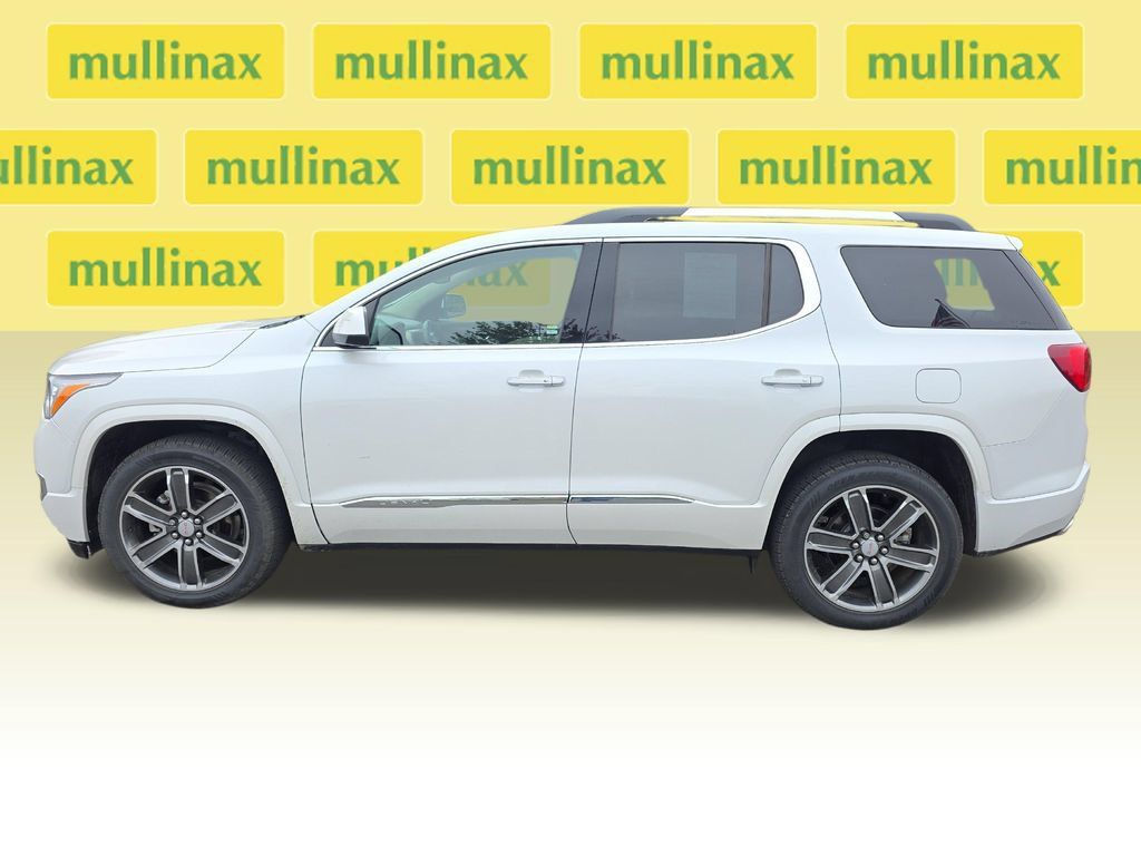 Used 2019 GMC Acadia Denali w/ Technology Package AWD/4WD image 8