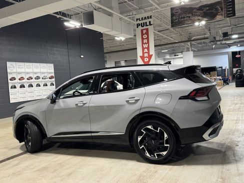 Used 2023 Kia Sportage SX image 34