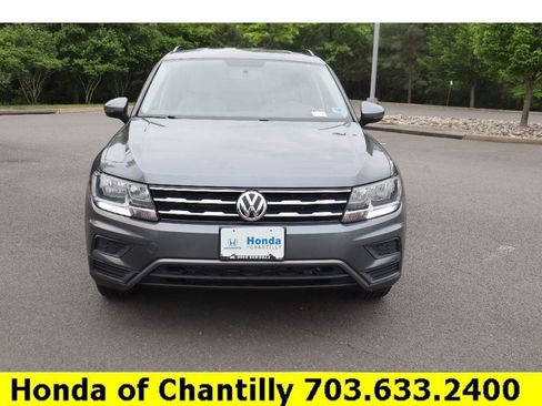 Used 2021 Volkswagen Tiguan S FWD image 2