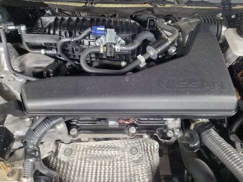 Used 2020 Nissan Rogue SV w/ Premium Package FWD image 30