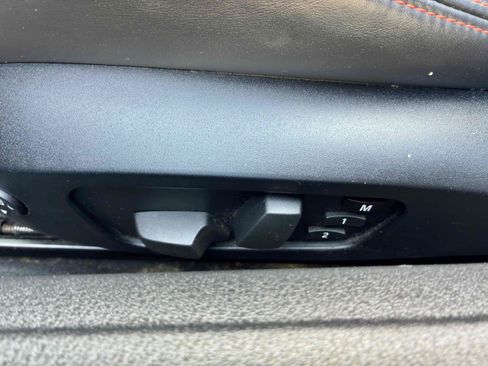 Used 2014 BMW Z4 sDrive35is RWD image 40