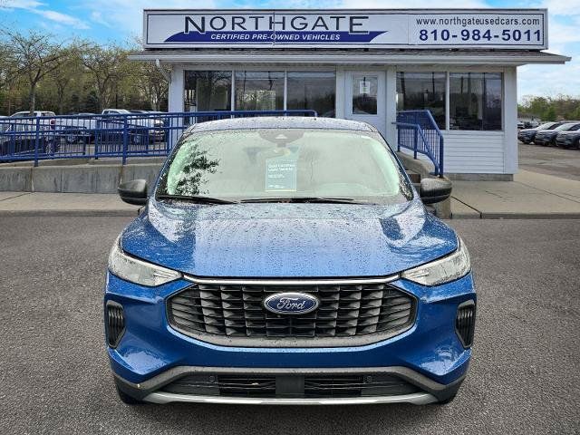 Certified 2023 Ford Escape Active AWD/4WD image 5