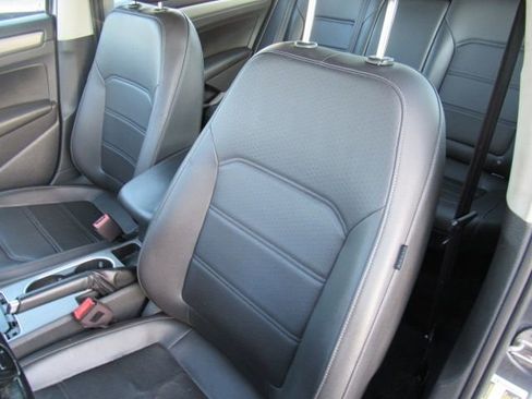 Used 2020 Volkswagen Passat 2.0T SE w/ Sunroof Package image 19