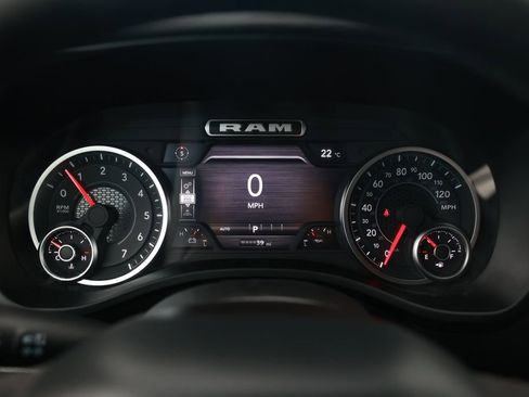 New 2026 RAM 1500 4x4 Crew Cab image 16