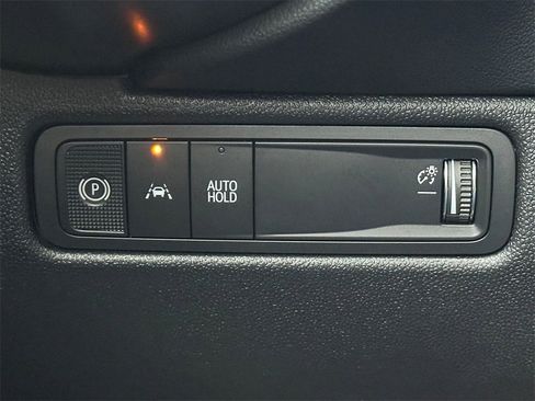 New 2026 Chevrolet Equinox EV LT image 30