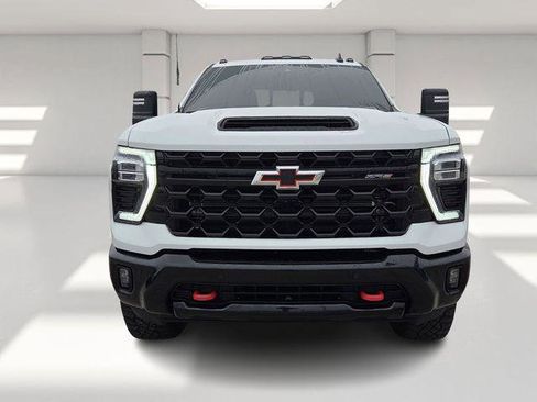 Certified 2025 Chevrolet Silverado 2500 ZR2 w/ Technology Package image 52