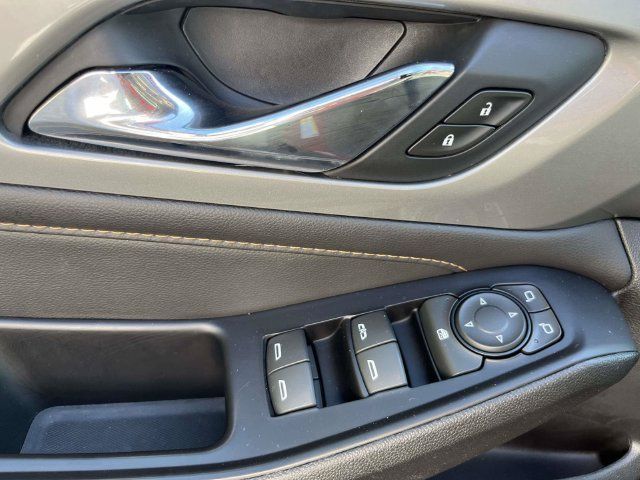 Used 2019 Chevrolet Traverse LT FWD image 19