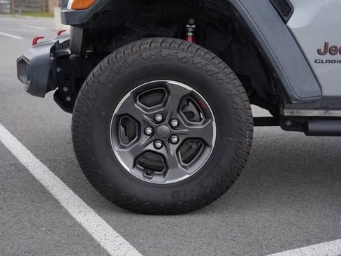 Used 2020 Jeep Gladiator Rubicon AWD/4WD image 12