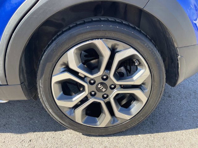 Used 2021 Kia Soul X-Line w/ Paint Protection Package FWD image 11