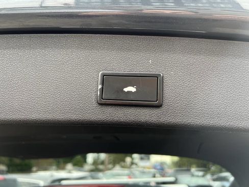 Used 2011 Audi Q5 2.0T Premium Plus image 29