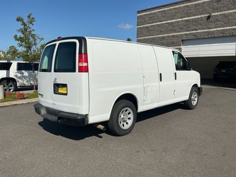 Used 2012 Chevrolet Express 1500 image 4