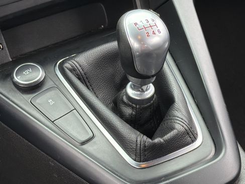 Used 2016 Ford Focus ST FWD image 13