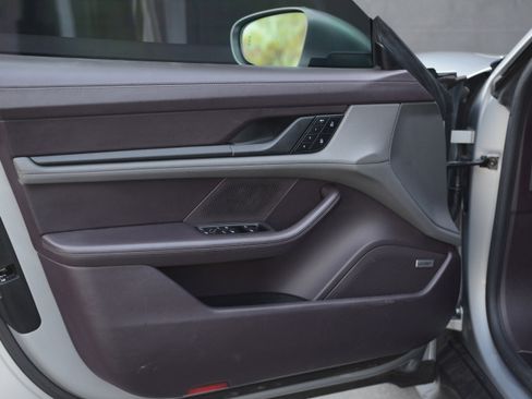 Certified 2022 Porsche Taycan 4S image 13