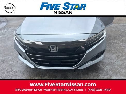 Used 2022 Honda Accord Sport image 3