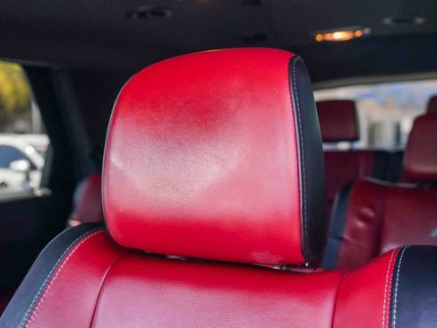 Certified 2022 Dodge Durango R/T w/ Tow 'N Go Package AWD/4WD image 24
