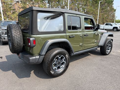 Used 2023 Jeep Wrangler Unlimited Rubicon AWD/4WD image 15
