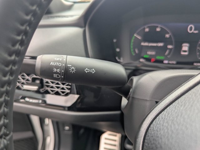Certified 2025 Honda Accord Sport image 21