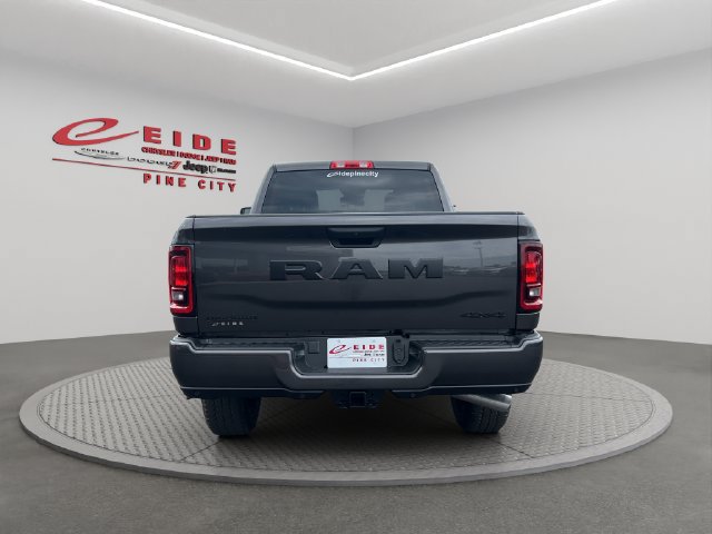 New 2026 RAM 3500 Big Horn AWD/4WD image 7