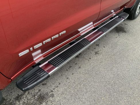 Used 2019 GMC Sierra 1500 SLE w/ SLE Value Package image 19