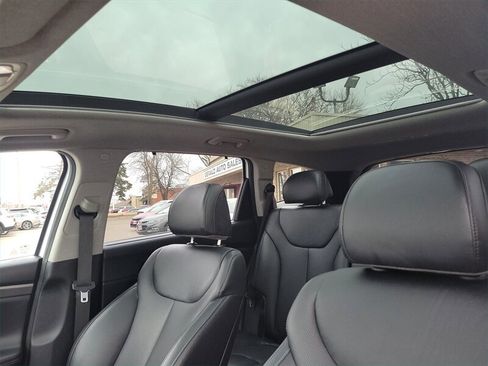 Used 2019 Hyundai Santa Fe Limited image 20