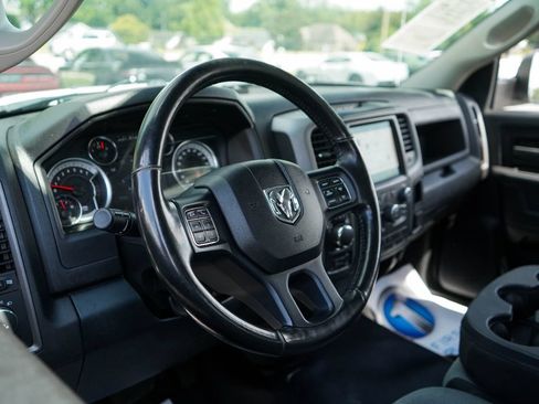 Used 2023 RAM 1500 Tradesman w/ Interior Cold Weather Group AWD/4WD image 5
