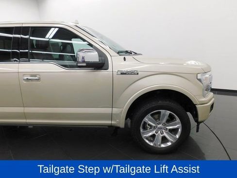 Used 2018 Ford F150 Platinum w/ Equipment Group 701A Luxury image 19