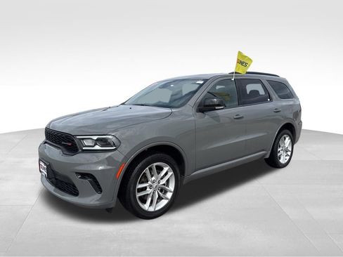 Used 2025 Dodge Durango GT image 4