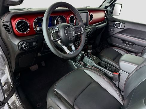 Used 2023 Jeep Gladiator Rubicon w/ LED Lighting Group image 9