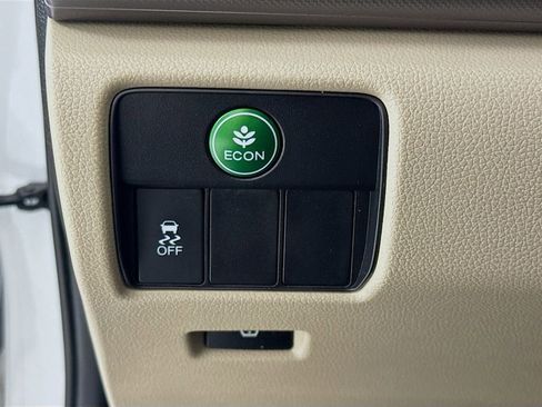 Used 2015 Honda Accord LX image 8