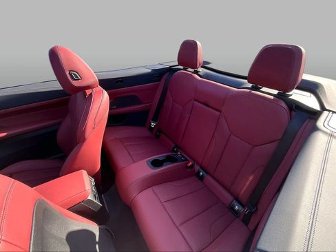 Used 2027 BMW M440i Convertible RWD image 19