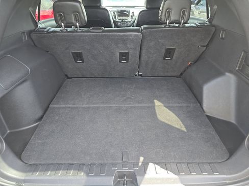 Used 2020 Chevrolet Equinox Premier FWD image 15