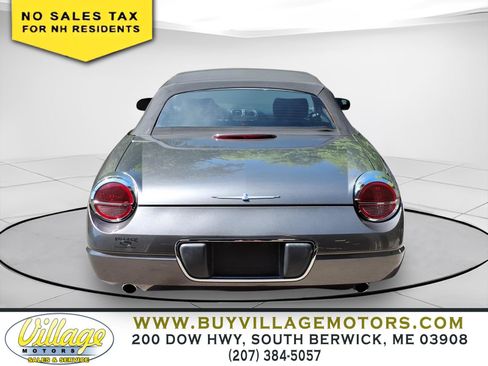 Used 2003 Ford Thunderbird RWD image 8